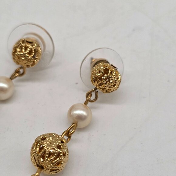 Vintage 1980s Gold & Faux Pearl Dangle Earrings With Filigree Textured Beads - Picture 3 of 6